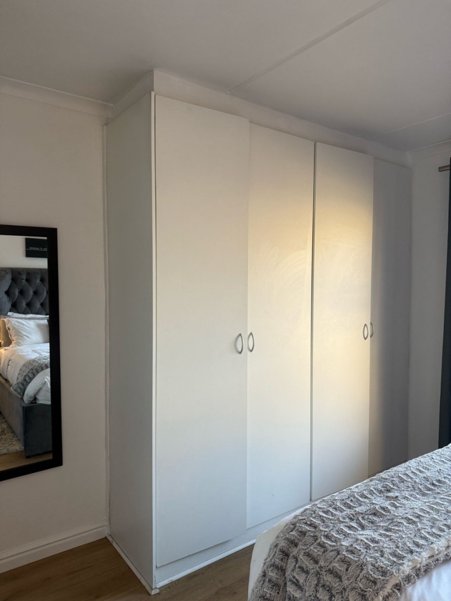 To Let 2 Bedroom Property for Rent in Vredekloof East Western Cape